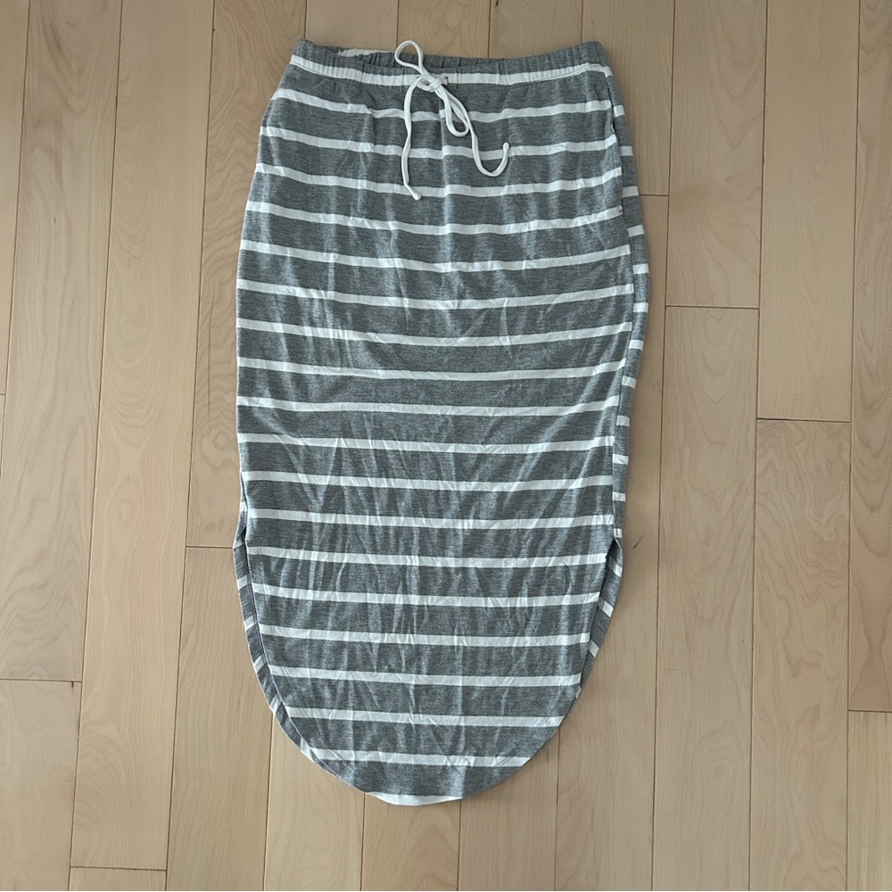 SO Gray and White Striped Skirt